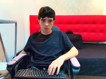 Dia_fax18, 18 years old, GOAL: Mastubation [147 tokens remaining] Today I am obedient ... or dominant, you choose ? #18 #bigdick #bigcock #hairy #twink, webcam photo