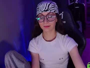 Dinariderr, 19 years old, GOAL: Tease tits [49 tokens remaining] It's my first day #18 #teen #new #tattoo #shy, webcam photo