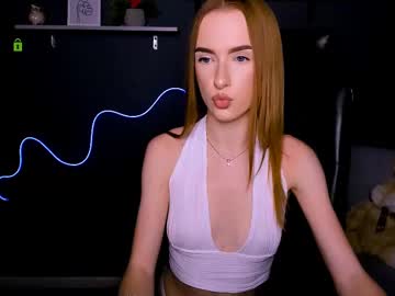 Doll_vey, GOAL: show boobs [200 tokens remaining] Welcome to my room! #18 #smoke #boobs #lovense #c2c, webcam photo