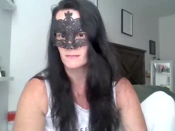 Domhotwife • hotwife • Canada • public
