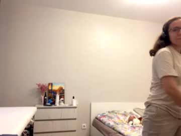 Dortheyschakel, 19 years old, GOAL: tease t-shirt [25 tokens remaining] Welcome to my room! #new #shy #18 #natural #teen, webcam photo