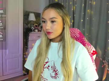 Dreamaise, 19 years old, PVT OPEN?GOAL:lift top and squeeze boobs? #18 #lovense #new #teen #squirt [0 tokens remaining], webcam photo