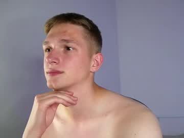 Dustyn_fox, 20 years old, [196 Left] ?Show how good my cock can look #young, #18, #bigcock, #tease, #muscle, webcam photo