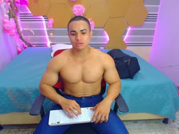 Dylanguss, Goal: show muscles naked #new #bigcock #muscle #young #cum - Next Goal: ??masturbation, webcam photo