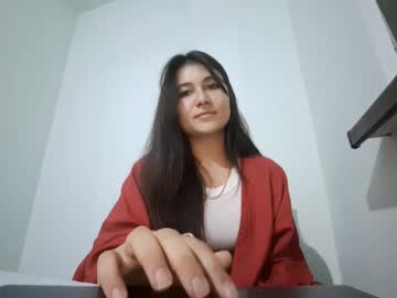 Earnestinechouinard, 18 years old, goal:  lets chat a little #18 #asian #new #shy #cute Im Alina [13 tokens remaining], webcam photo