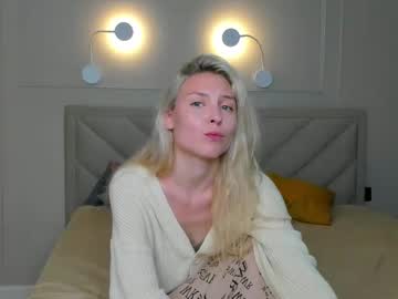 Editaellender, 18 years old, slap my sweet ass X10 [55 tokens left] I'm so glad to see you in my room, let's have fun:) #shy #18 #new #blond #smalltits, webcam photo