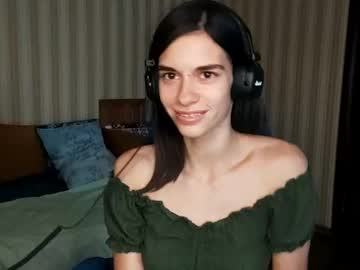 Edythbibbs, 18 years old, 1Day*Goal:  Would you like me to pick up my phone and show you my figure closer? " #asian #18 #young #cute #new [200 tokens remaining], webcam photo