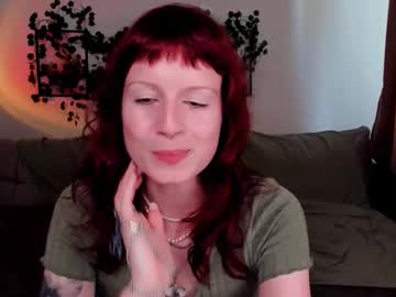 Effie_mirel, 19 years old, ??Join my magical world?? // GOAL: make fairy playful [139 tokens left] #new #shy #cosplay #young #smalltits, webcam photo