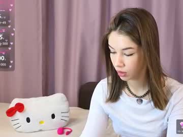 Ellie_miller_, 20 years old, lush is on! pvt is open! ?  #new #lovense #teen #skinny #smalltits [645 tokens remaining], webcam photo