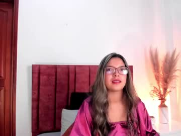 Elliefontanes, 26 years old, GOAL: Saliva on my boobs [23 tokens remaining] My tight pussy is ready for u / PVT ON / Follow me? #new #lovense #curvy #bigass #bigboobs, webcam photo