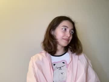 Ellynella, 21 years old, Goal: handbra? <3 #new  #teen #natural [418 tokens remaining], webcam photo
