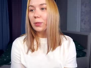 Elwinefelt, 18 years old, GOAL? pretty eyes for you.. #18 #shy #new #blonde #teen [35 tokens remaining], webcam photo