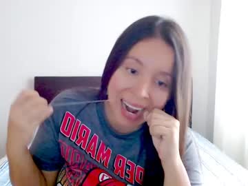 Emely_sexx • hairyarmpit • Medellin • public