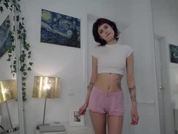 Emilia_star, 18 years old, The first day on the Chatrubate! Let's get acquainted and have fun! Be caring! #new #skinny #young #18 #teen, webcam photo