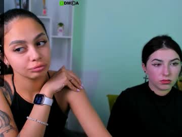 Emily_cllar, 19 years old, GOAL: play boobs [944 tokens remaining] Welcome to my room! #18 #pvt #sexy #cute #feet, webcam photo