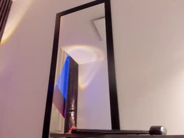 Emily_layton, 20 years old, GOAL: mount dildo reverse+cum [290 tokens remaining] Welcome to my room! #18 #feet #cute #skinny #smalltits, webcam photo