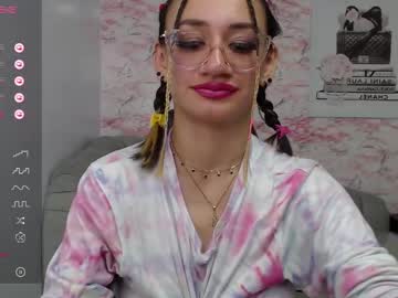 Emily_rousse_t • cute20y • in your dreams ? • public
