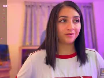 Emily_smith29, 22 years old, GOAL: Sexy Dance [50 tokens remaining] Come and have fun with me! ?? #feet #Braces #latina #lovense #18, webcam photo