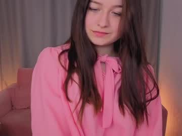 Enny_kris, 18 years old, Show my tongue [22 tokens left] Heey! its my 1st day here #new #shy #teen #bigboobs #feet, webcam photo