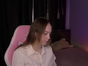 Erlineberkshire, 19 years old, GOAL: Good morning, dear [7 tokens remaining] ?Hi, Lexy is here? I'm 19 y.o. ?I'm glad to see you^^? I'm 19 y.o. Poland girl ?I am new on CB?  #teen #18 #new #shy #natural, webcam photo