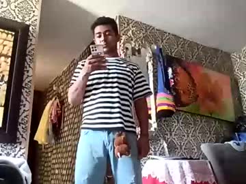 Esteban_verg big cock cam stud 28 yrs streaming live