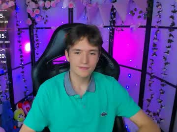 Ethansinful, GOAL: NAKED AND OIL [197 tokens remaining] My first stream ? Let’s make it special together! #new #bigcock #18 #lovense #cum, webcam photo