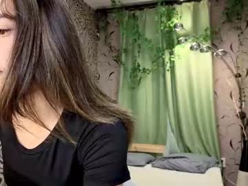 Etherealenigma, 18 years old, Goal: Welcome to my room | It s my first day!! #new #18 #teen #feet #cute [7 tokens remaining], webcam photo