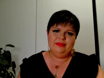 Evemilf • milf40y • Germany • public