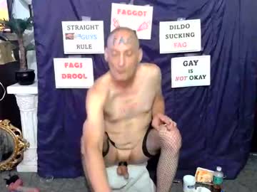 Faggotsub • dildo46y • Michigan, United States • public