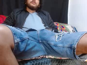 Hairy cam model Favid95 live now