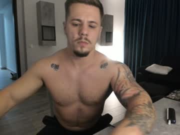 Muscle cam star Firestormraymond, 24 yrs