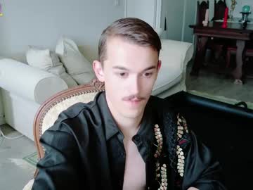 Foreverboyjs, 28 years old, GOAL: OIL BODY [200 tokens remaining] EN | FR : Come play with your favorite french boy! #gay #young #lovense #feet #fetish, webcam photo