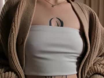 Foxtricky, 19 years old, Hey boys I’m #new here and my name is Lisa, GOAL:Turn my ass red:I’m  #shy and #redhead - #young girl, #bigass for you [144 tokens remaining], webcam photo