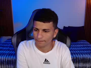 Feet Cams Live model Frankyy_18, age 19 streaming Foot Fetish VR