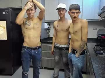 Friends_hott20 big cock cam stud streaming live