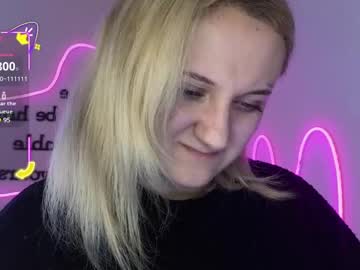 Hairy cam model Frosty_blueberries4, 18 yrs live now