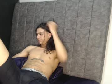 Hairy cam model Genexis_mortigo03 live now
