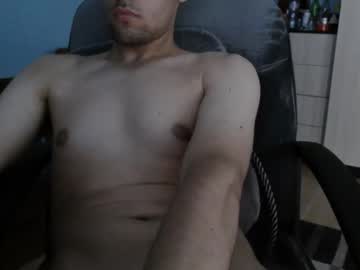 Ghostwolf25, 19 years old, Show dick! [99 tokens remaining] #new #dick #c2c, webcam photo