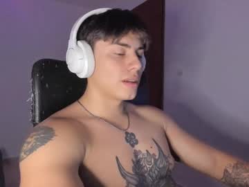 Gio_russo • shaved22y • Who knows? • public