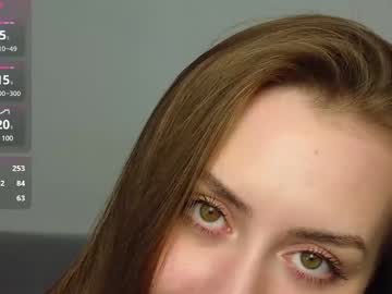 Grayce_flare, 18 years old, FIRST Day HERE! Goal: touch the collarbone^^ #NEW HERE, Also #YOUNG #SHY GILL with #SMALLTITS with #SKINNY BODY [5 tokens remaining], webcam photo