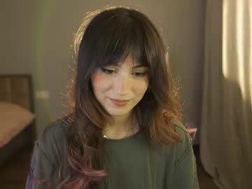 Live cam performer Greeny_mat streaming now