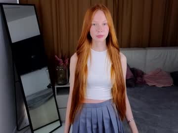 Gwenedgeworth, 18 years old, The goal: I will kneel and suck my finger ? I'm Emily, im new here!! #new #shy #18 #redhead #teen [53 tokens remaining], webcam photo