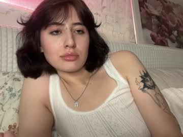 Hairy cam model H3l9a_pataki, 23 yrs live now