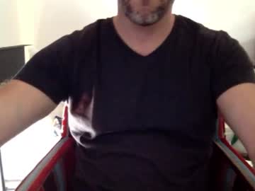 Hairy cam model Hairyfrenchstud, 45 yrs live now