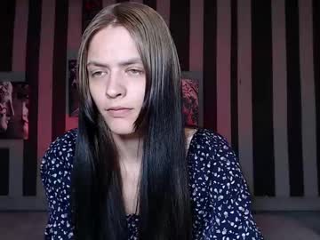Hallimally, 30 years old, Hello everyone! I'm back! #new #tall #bigboobs #naturalboobs #anal, webcam photo
