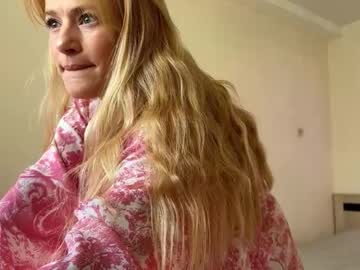 Hairy cam model Hannah_levis_, 30 yrs live now