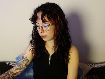 Hanny_e, 22 years old, GOAL: bye bye clothes [46 tokens remaining] Come and enjoy with me #18 #smalltits #new #asian #teen, webcam photo