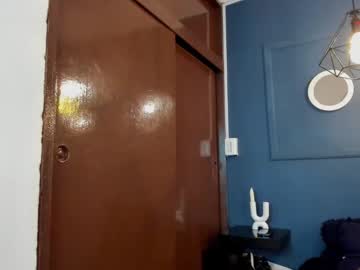 Harper_bloom, GOAL: sexy nude [55 tokens remaining] chill day ? make boobs wet with saliva and bounce #new #latina #bigass #bigboobs #curvy, webcam photo