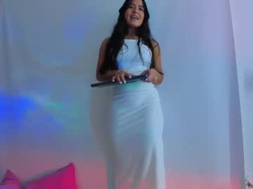 Squirting cam girl Hayamikioto age 19 yrs live now