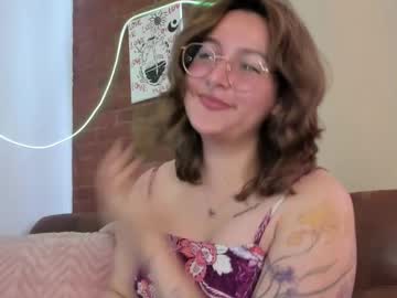 Hairy cam model hazelbrownn23, age 21 (hairy,  hairyarmpits,  feet,  curvy,  cuteface) streaming live in HD